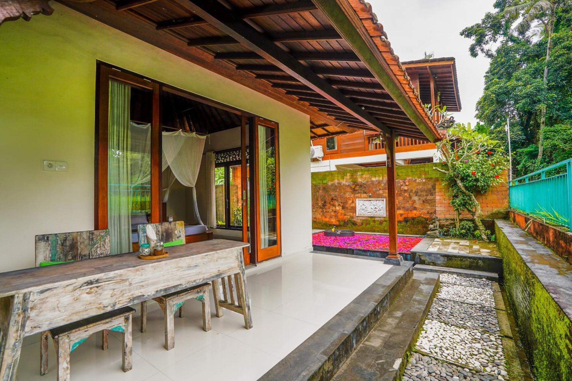 Ubud Sawah Villa, Cinery&homestay Homestay